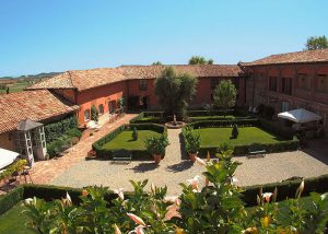 Castello di Razzano incentive gifts