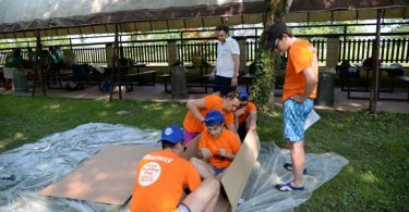 Team building carton boat bestway corp