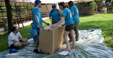 Team building carton boat bestway corp