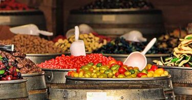 challenges of doing business in italy