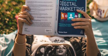 email marketing header