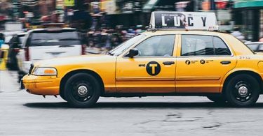 gig economy italy uber taxi