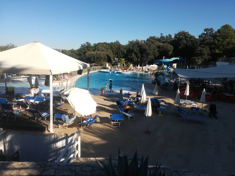 incentive travel croazia team building hotel piscina