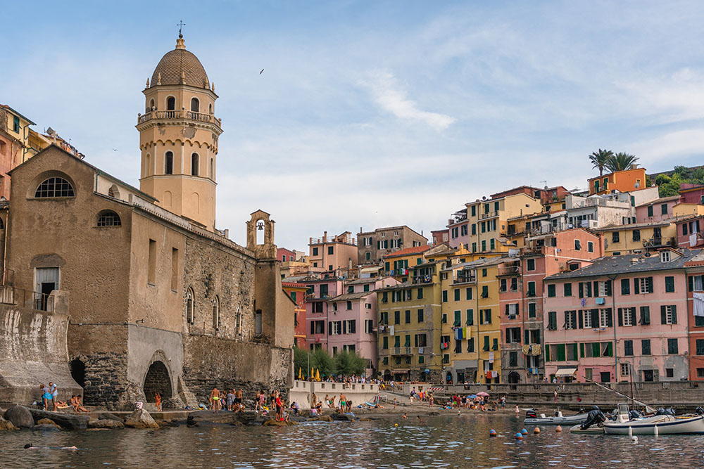 liguria incentive vernazza