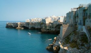 polignano-apulia-spring-incentive-destination-italy