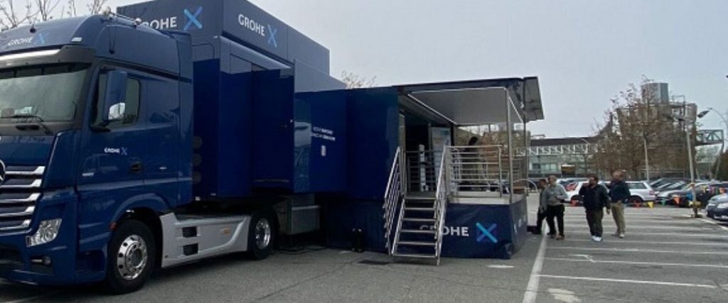 tour promozionale promotional tour